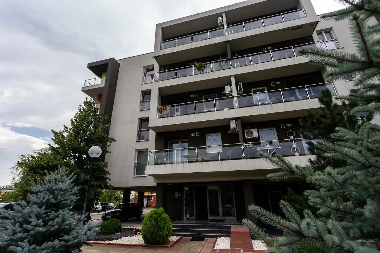 Luxury Radox Apartment Airport Bucharest Otopeni